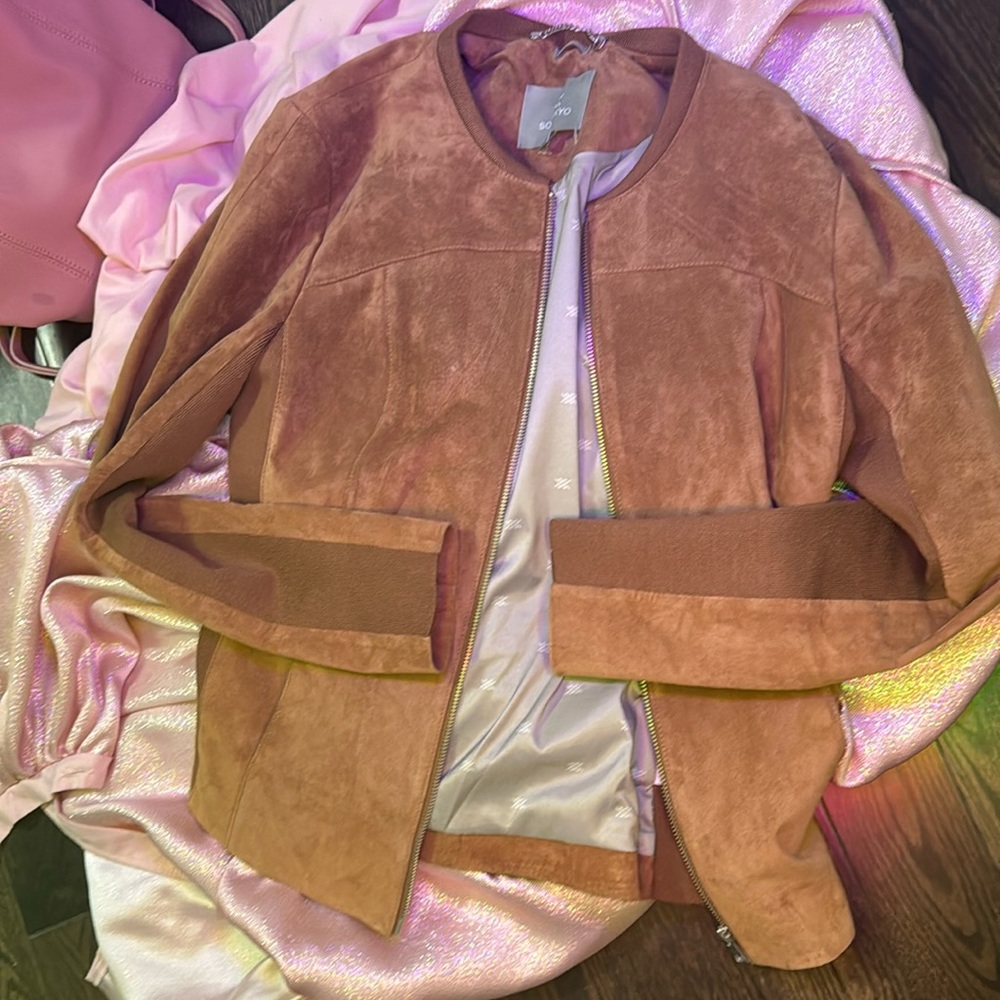 Suede moto jacket by Soia & Kyo